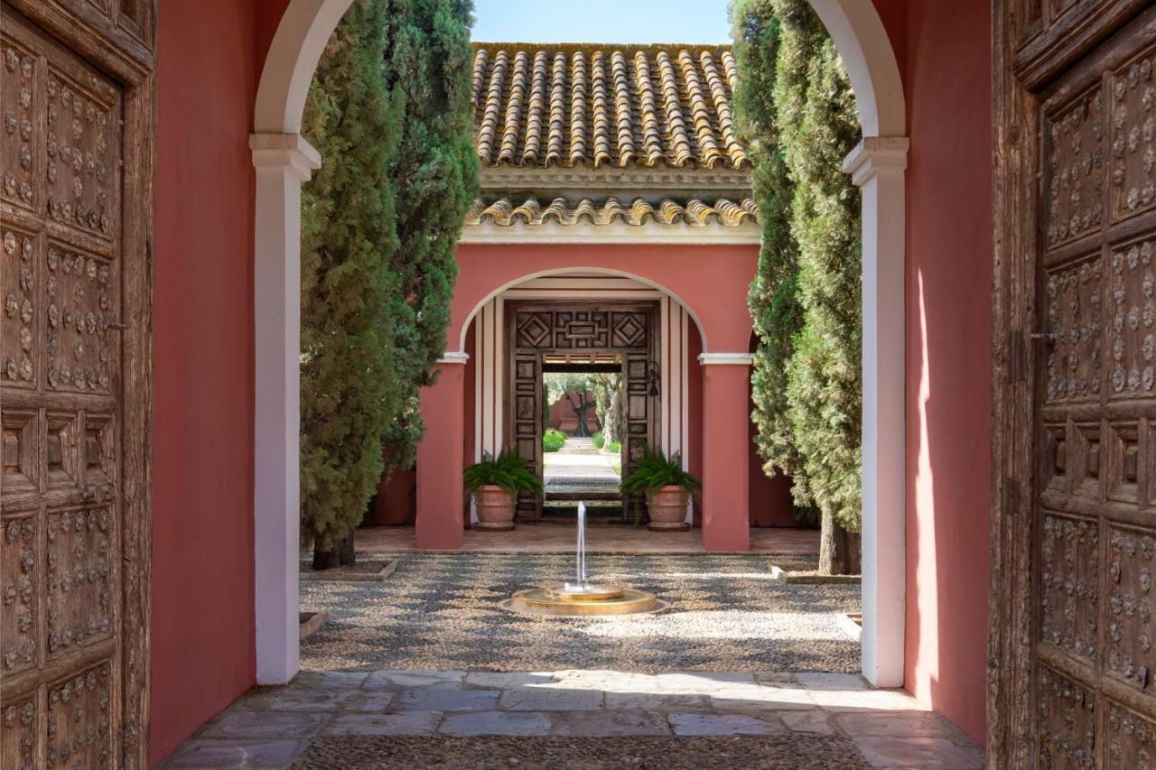 Hacienda El Burgo Hostal Mairena del Aljarafe Exterior foto